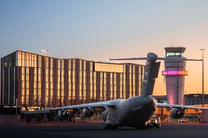 Christchurch INTL Airport Car Transfer to City max 4 persons - Christchurch Central City Drop-Off: Getting Moving Immediately