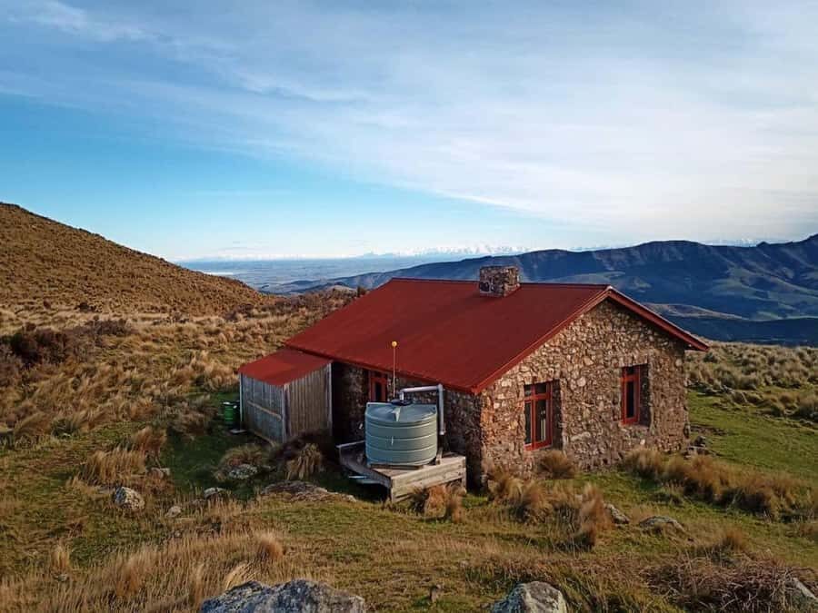 Christchurch: Packhorse Hut Guided Walk and Scenic Drive - The sign stops: Tahakhe, Kiwi Cafe, and Bellbird (the scenic warm-up)
