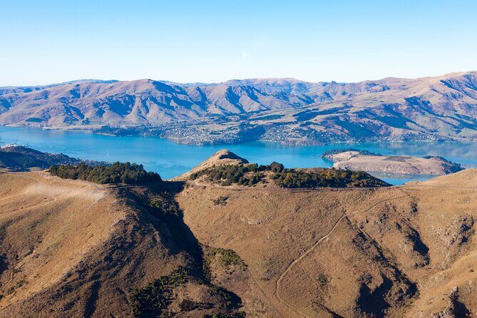 Christchurch Scenic Helicopter Tour - Lyttelton Harbour and Diamond Harbour: the Banks Peninsula coast from above