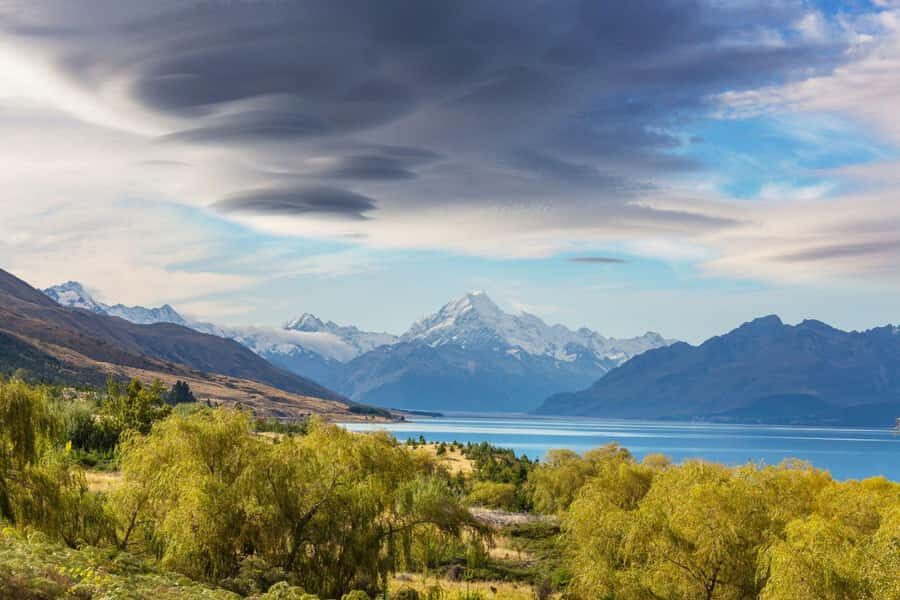 Christchurch: to Queenstown via Mt Cook 1 Way Tour - Lake Pukaki on the way to Mt Cook: seeing how glaciers change the view