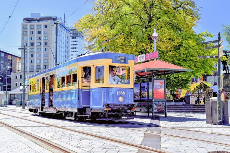 Christchurch Tram City Tour & Punting Combo - Riding the 50-minute loop: 18 stops and a rebuild story that clicks