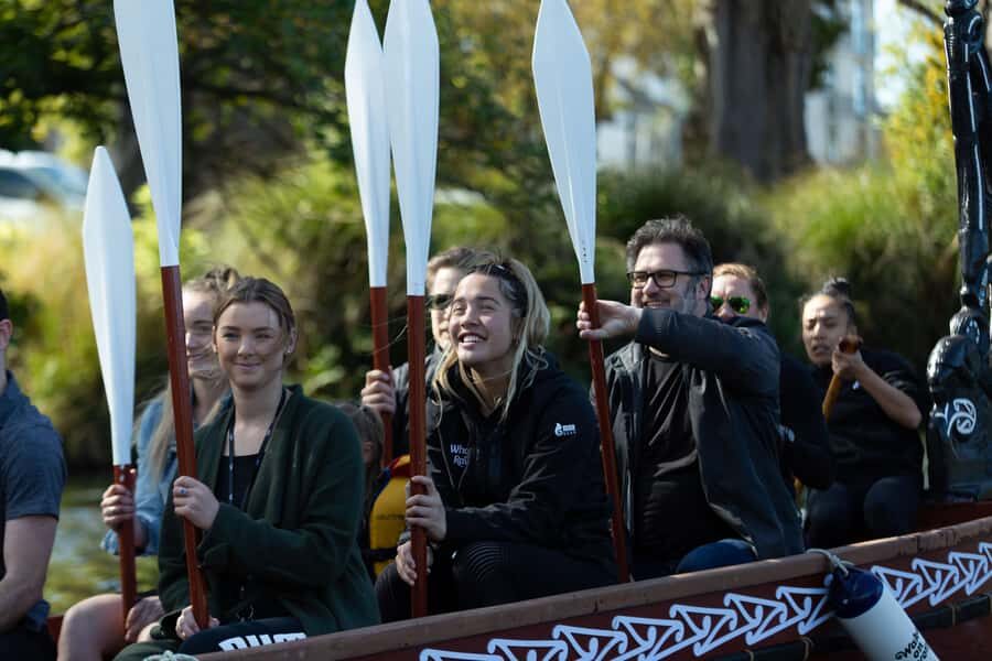 Christchurch: Waka Paddling Experience on the Avon River - Meeting at 794 Colombo Street and the mihi greeting