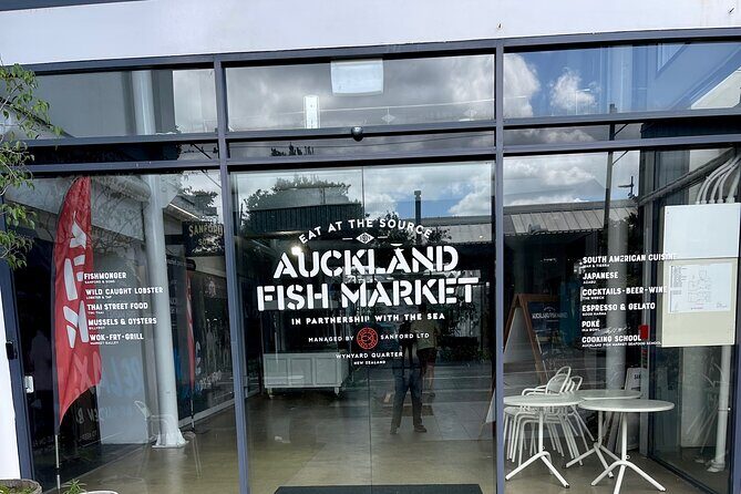 City Express - Auckland Domain and the War Memorial Museum stop you can tailor