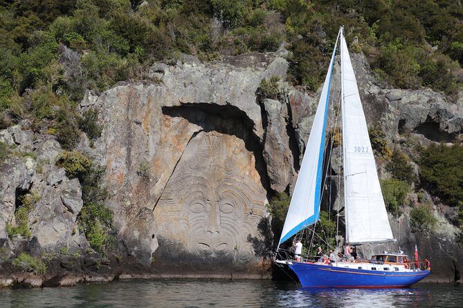 Classical Sailing - Māori Rock Carvings -Taupo Sailing Adventures - Drinks, blankets, and the on-board comforts that matter