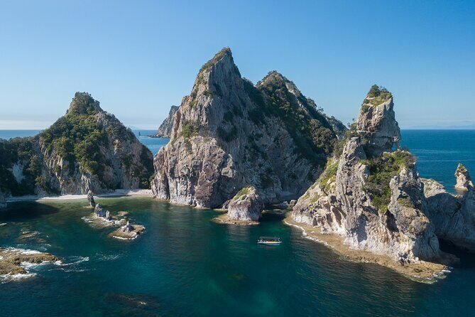 Coromandel Adventure and Wildlife Boat Tour to Aldermen Islands - Getting going from Tairua Marina (and why the meeting point matters)