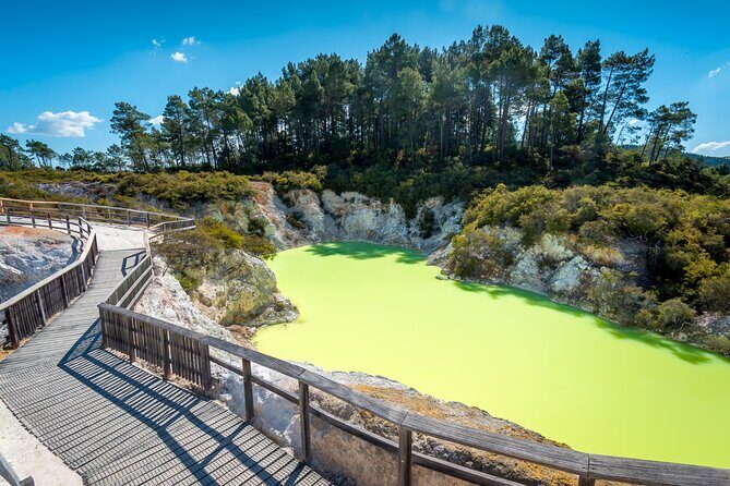 Devil's Bath Experience - Private Tour to Wai-O-Tapu & Lake Taupo - Quick Take Highlights