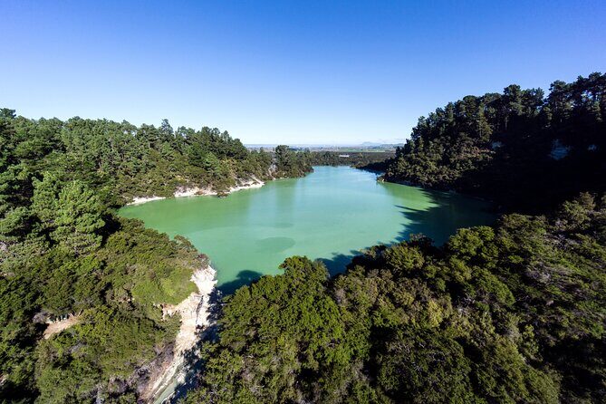 Devil's Bath Experience - Private Tour to Wai-O-Tapu & Lake Taupo - Huka Falls: The Best Kind of Loud