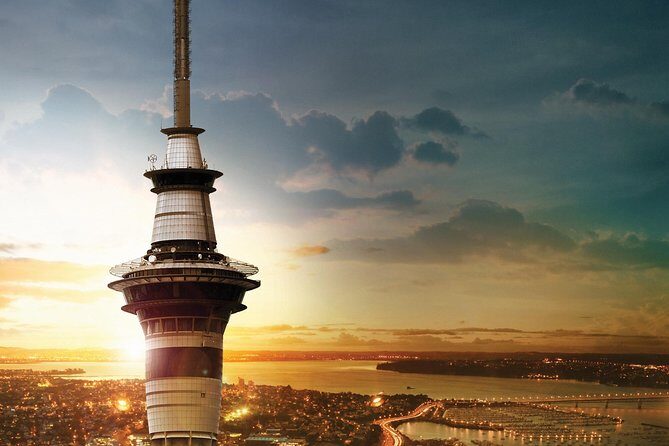 Discover Auckland City Tour: The City of Sails - The Guides: When Personality Improves the Sightseeing
