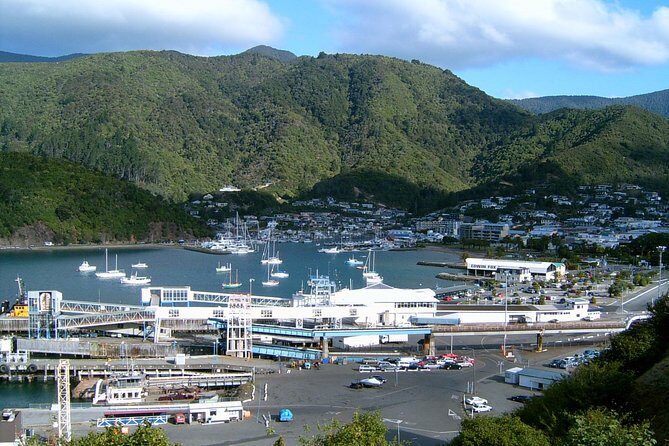 Discover Picton: Self-Guided Audio Tour - Start at Picton i-Site and follow the foreshore GPS map
