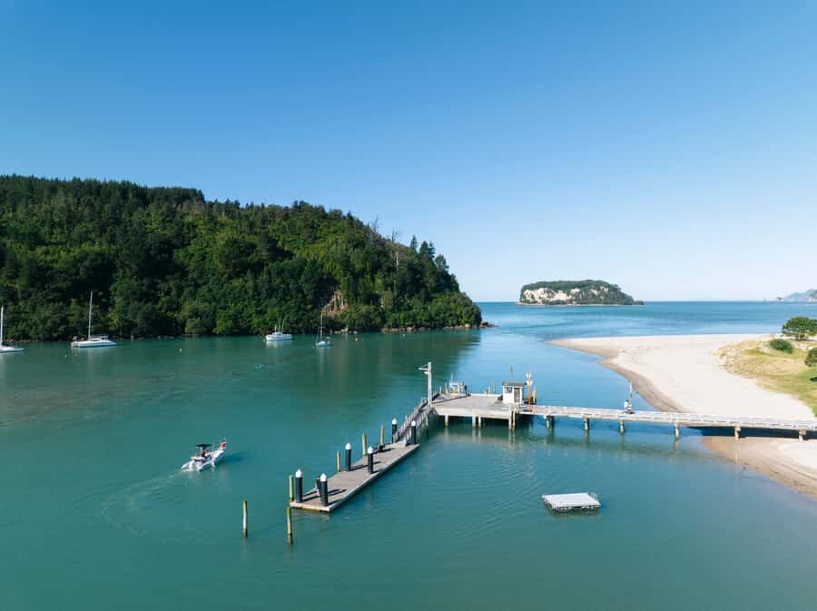 Discover Whangamata - Boat Tour - Whenuakura Island (Donut Island) and its turquoise lagoon
