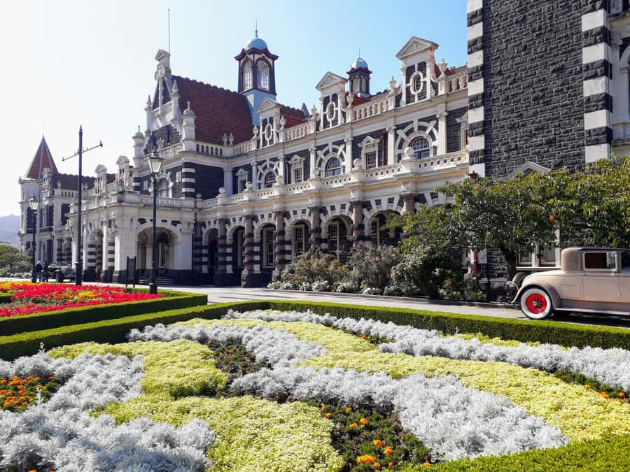 Dunedin: Peninsula with Lanarch Castle gardens & Olveston - Value for around $173: what you get, and what you might add