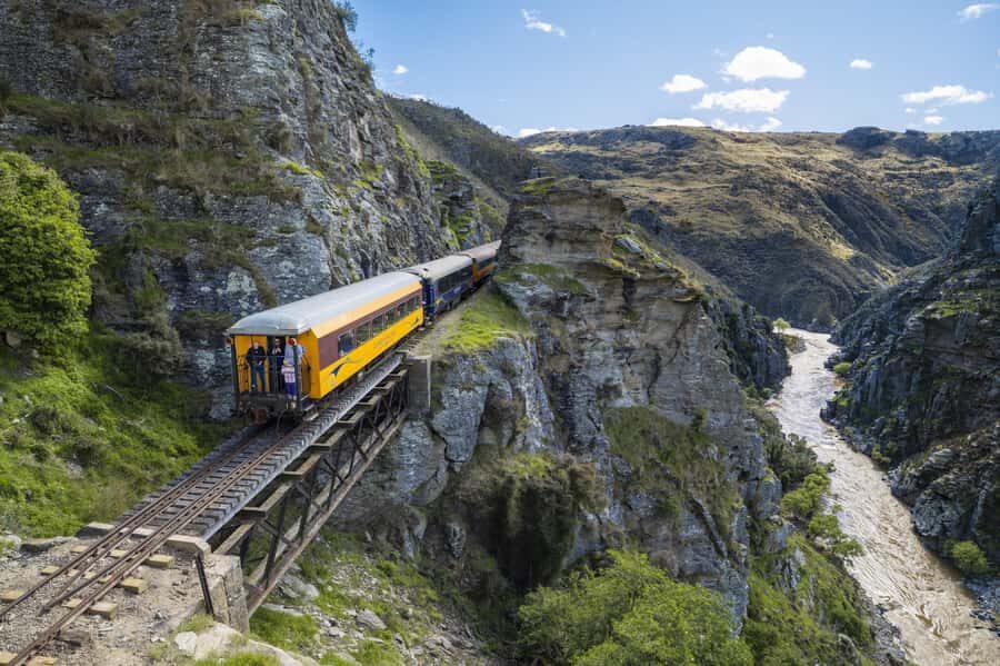 Dunedin: Scenic Railway Tour Through the Taieri Gorge - Dunedin Railway Station: timing that keeps the ride smooth