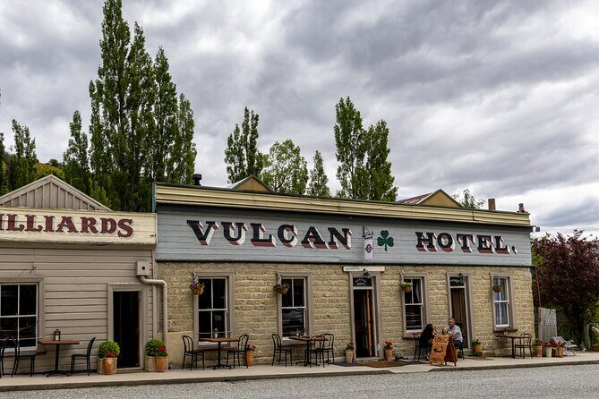 Dunedin to Queenstown One Way Tour Including Taieri Gorge Train - The Road Leg Begins in Pukerangi