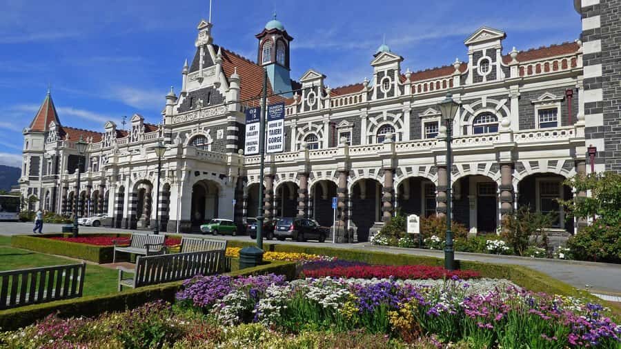 Dunedin to Te Anau via The Catlins & Invercargill 1 Way Tour - Price and value: what $173 buys you in a full day