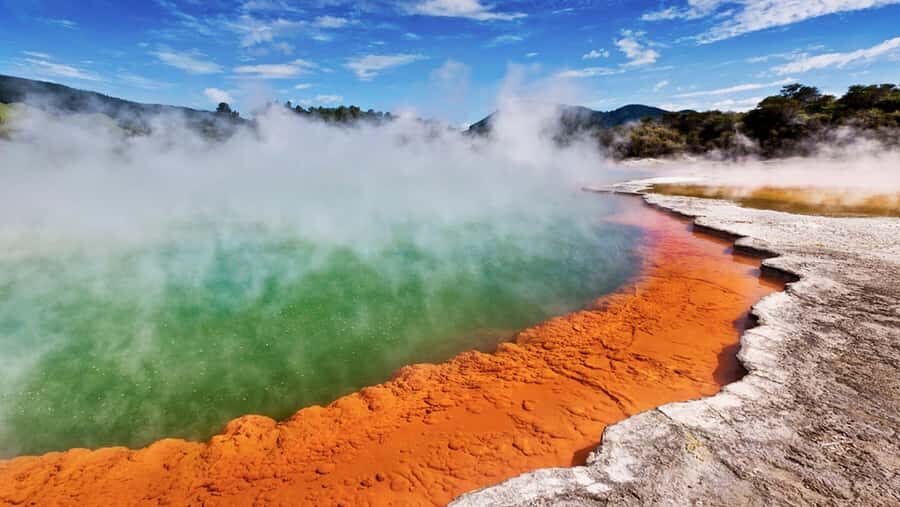 Ex Hamilton: Triple Deal WAI-O-TAPU, Redwood & Blue Springs - Lady Knox Geyser at 10:15am: The Timed Show You Actually Want