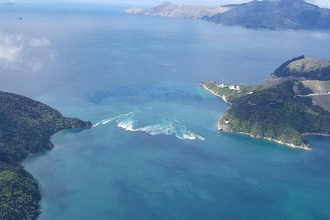 Flight Experience our Water and Wilderness Scenic Tour - The route story you’ll hear: sounds, ridges, and the “no-road” reality