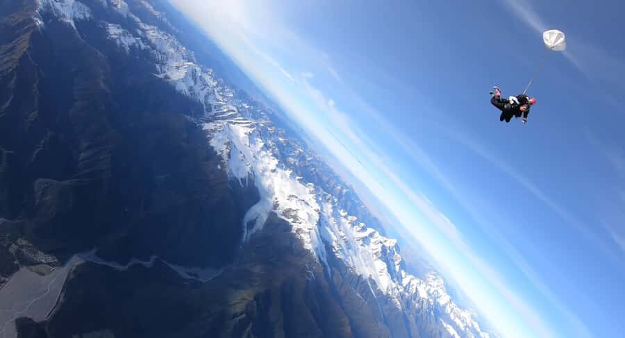 Franz Josef: 13,000ft, 16,500ft or 18,000ft Skydive - Should You Book This Franz Josef Highest Tandem Sky Jump?
