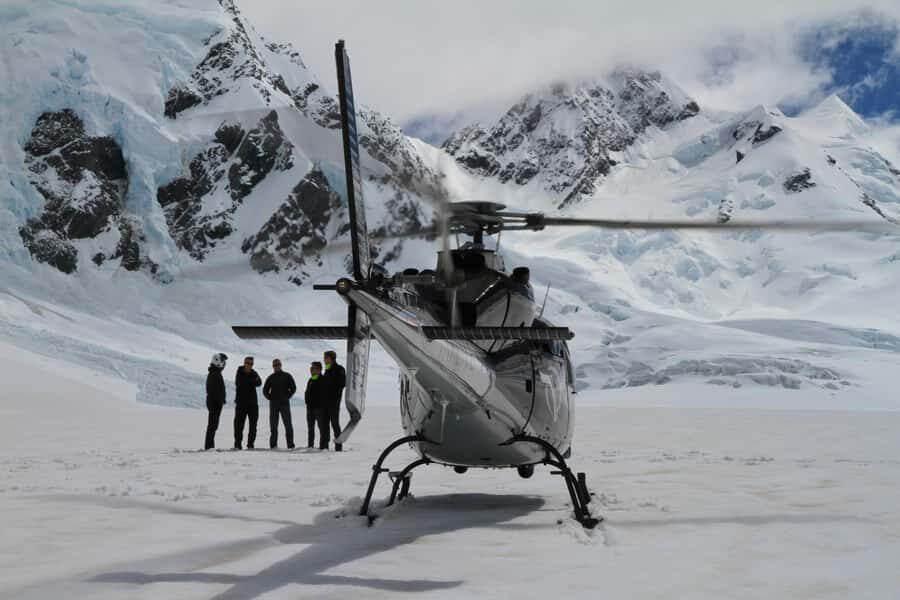 Franz Josef: 30-min Flight Franz Josef & Tasman Glaciers - Weather, timing, weight limits: the small rules that can change your day
