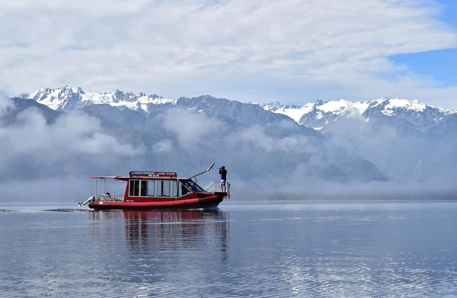 Franz Josef Glacier: 2-Hour Scenic Lake Mapourika Cruise - Lake Mapourika on a calm day: why this cruise feels special
