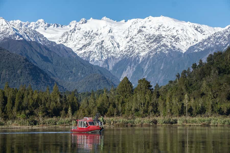 Franz Josef Glacier: 2-Hour Scenic Lake Mapourika Cruise - The 2-hour cruise rhythm: transfers, Hanna-k comfort, and timing