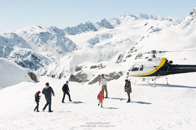Franz Josef Glacier and snow landing (allow 20 minutes - departs Franz Josef) - Flying from Franz Josef: what “29 Main Road” means for your day