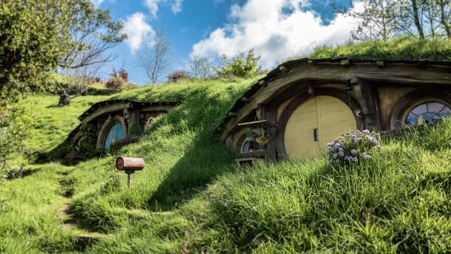From Auckland: Hobbiton Afternoon Tour - The 11am Hobbiton start that actually feels like a win