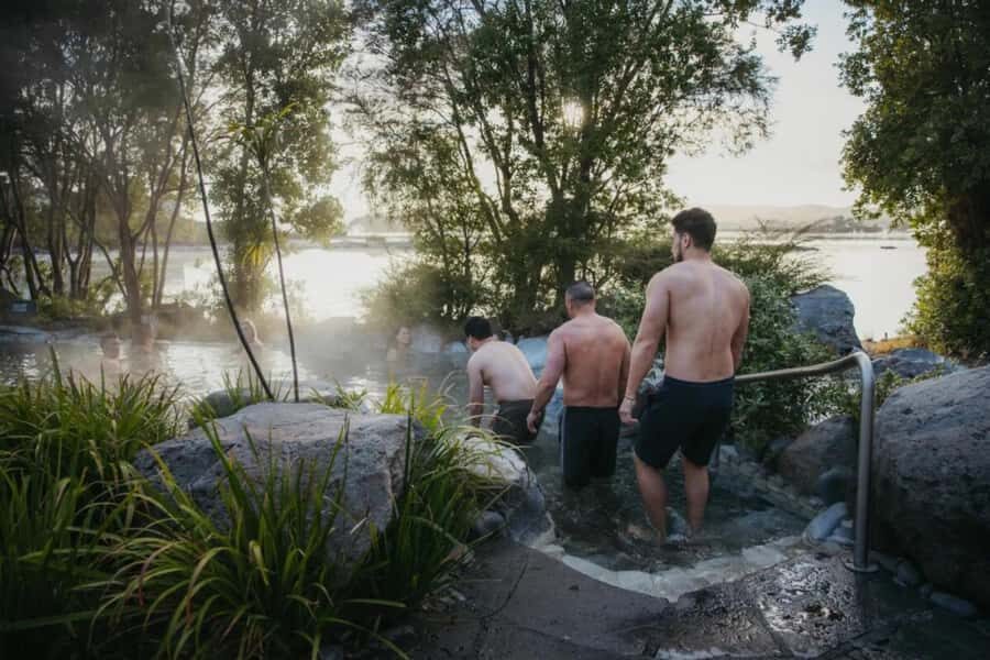 From Auckland: Rotorua Māori Village & Hot Springs with Haka - The Haka performance: what to watch for