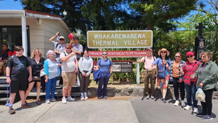 From Auckland: Rotorua Māori Village & Hot Springs with Haka - Timing, group size, and why the day feels smooth