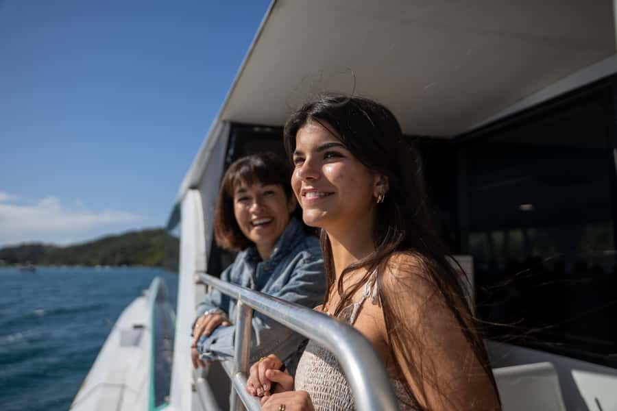 From Auckland: Taste Of Waiheke Island Day Tour - Why Waiheke Island works so well as a day trip