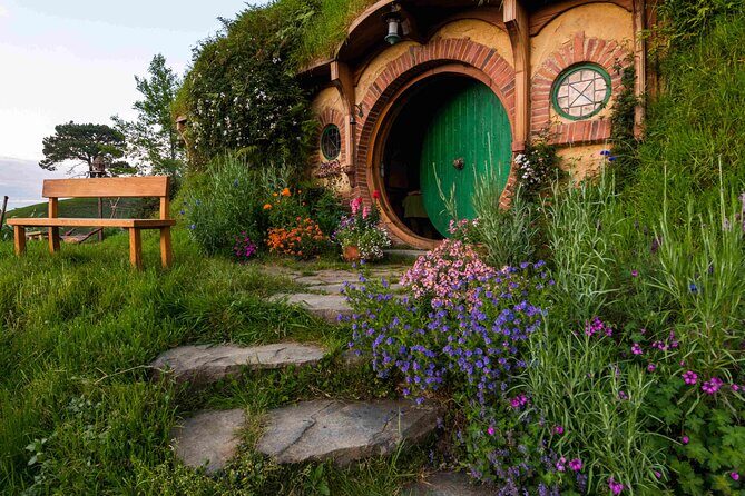 From Auckland:Hobbiton Movie Set & Waitomo Caves Small Group Tour - Waitomo Glowworm Caves: Limestone First, Then the Glowworm Grotto Boat Ride