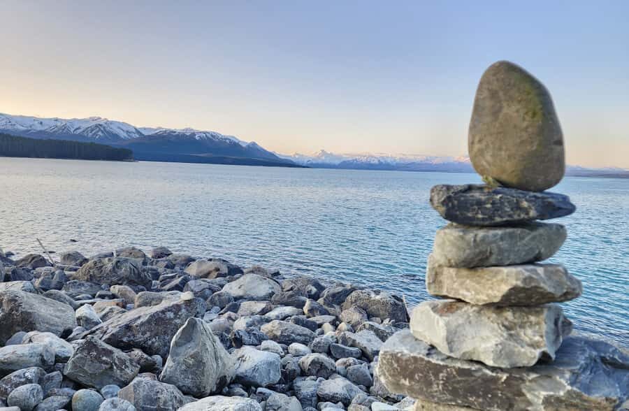 From Christchurch: Mount Cook & Lake Tekapo Day Tour & Lunch - Christchurch pickup and the bus reality (you’ll feel it)