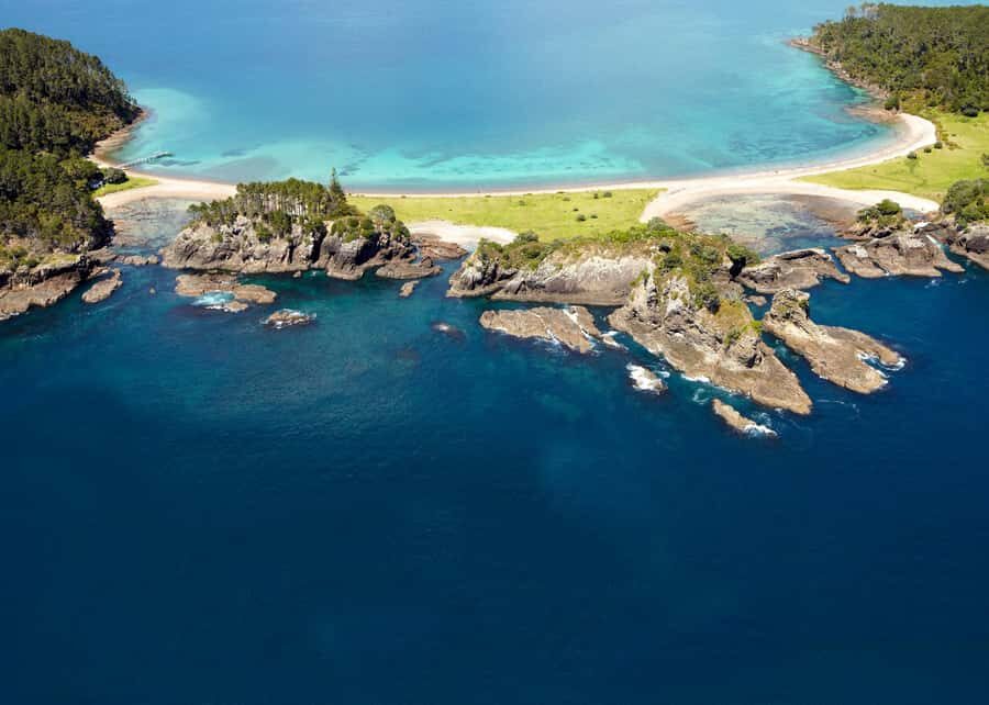 From Paihia: Hole in the Rock Cruise & Island Tour: 3 Hour - Weather realities, alternative routes, and the possible upgrade