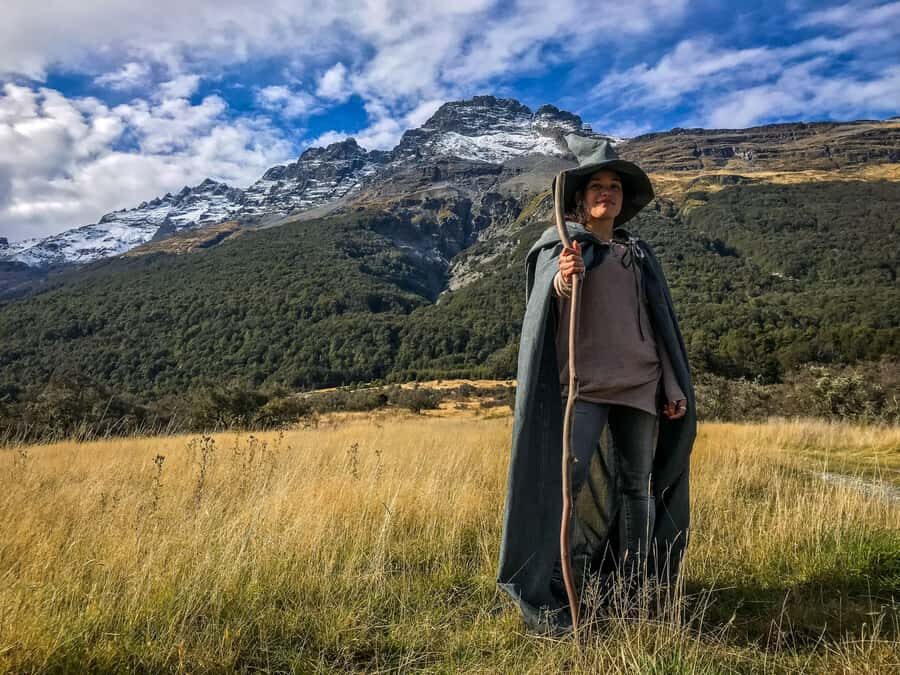 From Queenstown: Lord of the Ring Full-Day Private Tour - Kawarau River, Lake Hayes, and Queenstown Hill: the photo stops that keep you oriented
