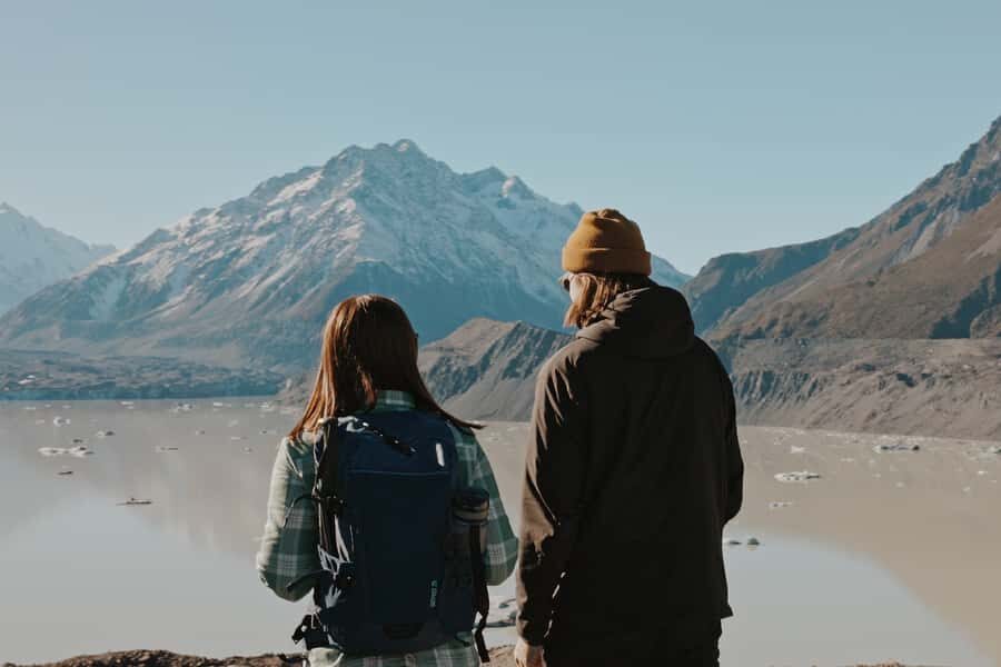 From Queenstown: Mount Cook Day Trip via Scenic Flight - Window seats and the pilot factor: why the flight feels more than sightseeing