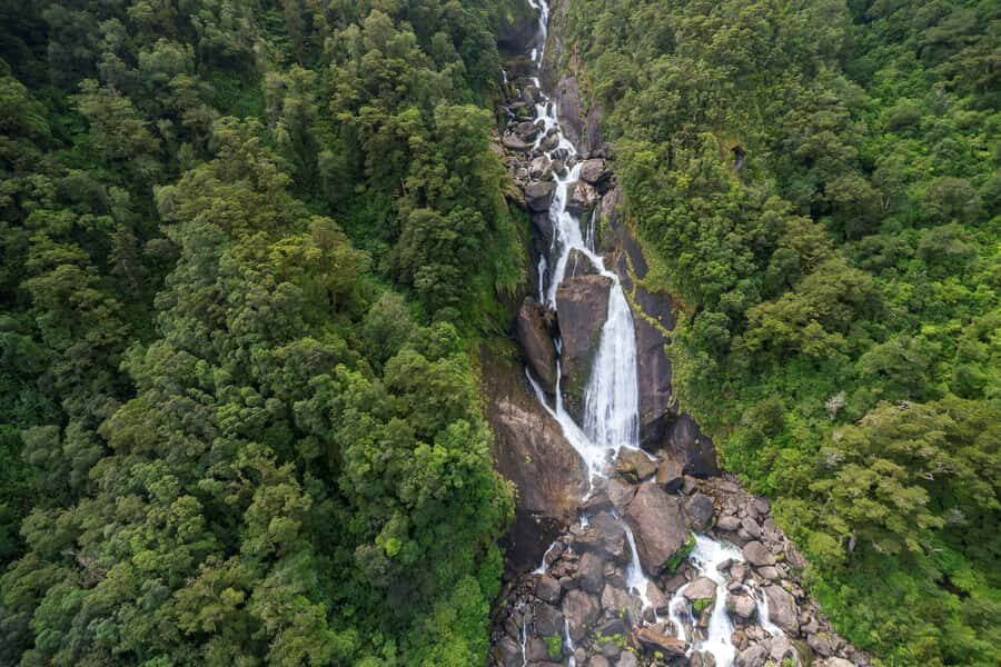 From Queenstown: Scenic One-Way Tour to Franz Josef - Queenstown to Franz Josef by coach: why this route works