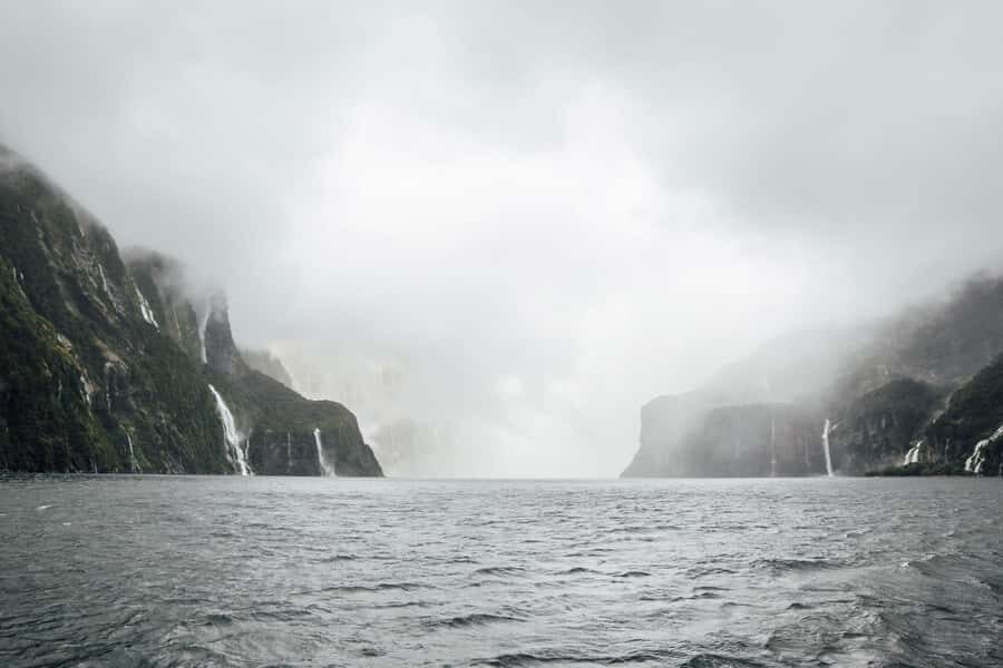 From Te Anau: Milford Sound Coach Tour and Cruise - Should you book this Milford Sound coach-and-cruise from Te Anau?