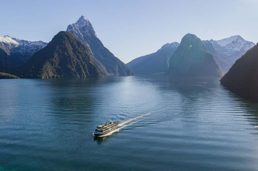 From Te Anau: Milford Sound Cruise and Coach Day Trip - Quick hits