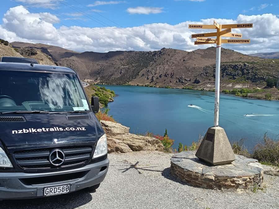 From Wanaka - Bike the Dunstan Trail with shuttle return - Who should book this Dunstan Trail e-bike day from Wanaka