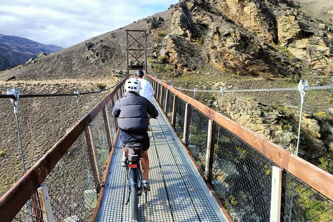 From Wanaka Bike the Lake Dunstan Trail with Shuttle Return - Clyde finish and the return shuttle: a good end-point for your day