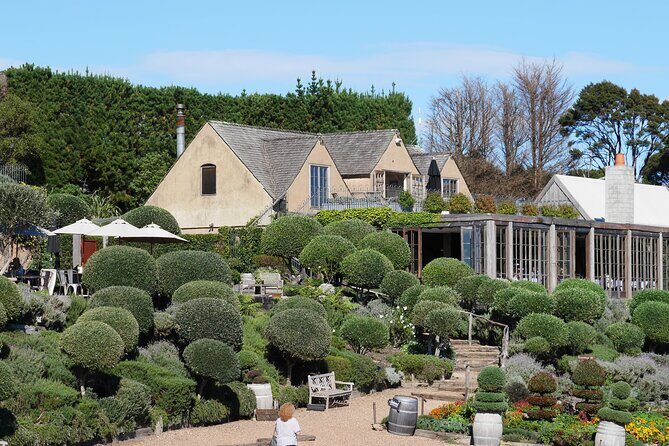Full Day Private Waiheke Island Wine Tour Including Lunch - Sightseeing Built Around Wine, Not Just Time Slots