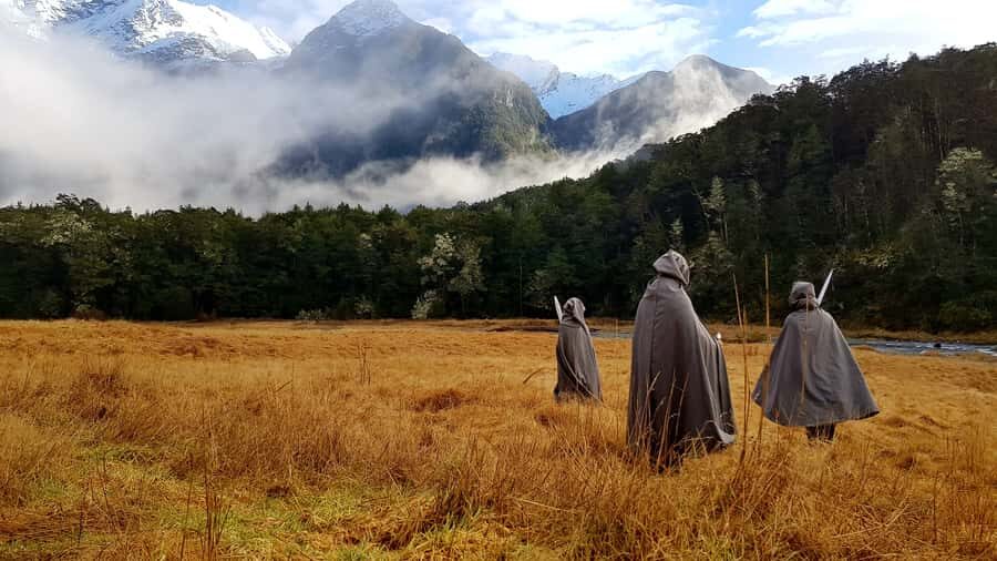 Glenorchy: 4WD Lord Of the Rings Half-Day Tour - Queenstown to Glenorchy by 4WD: the ride that sets the mood