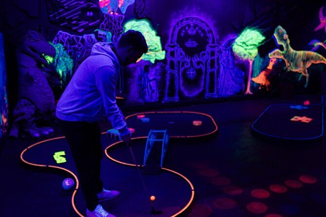 Glow in the Dark Mini Golf in Queenstown - Unlimited play and digital scorecards: how the competition stays fun