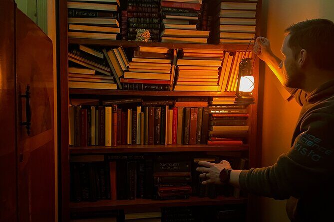 Gnome's Adventure Escape Room Experiences - Meet Gandrie: the story drive (and why it helps you solve)