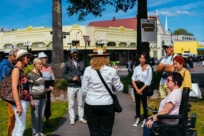 Guided 10am Morning Art Deco Walk From Napier Art Deco Trust - Rain, crowds, and the small choices that improve your morning