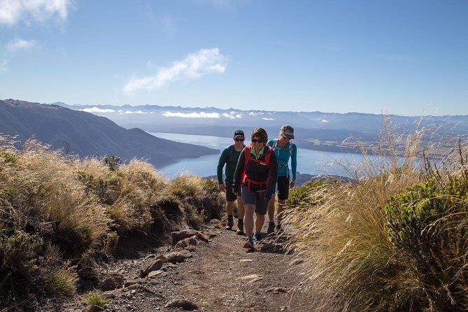 Guided Kepler Track Heli Hike - Group Size and the Kind of Guide You Want Here