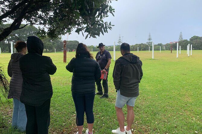 Guided Māori History and Culture Tour to Rotorua and Tauranga - Mount Maunganui drive-by: Mount’s stories before you even leave Tauranga
