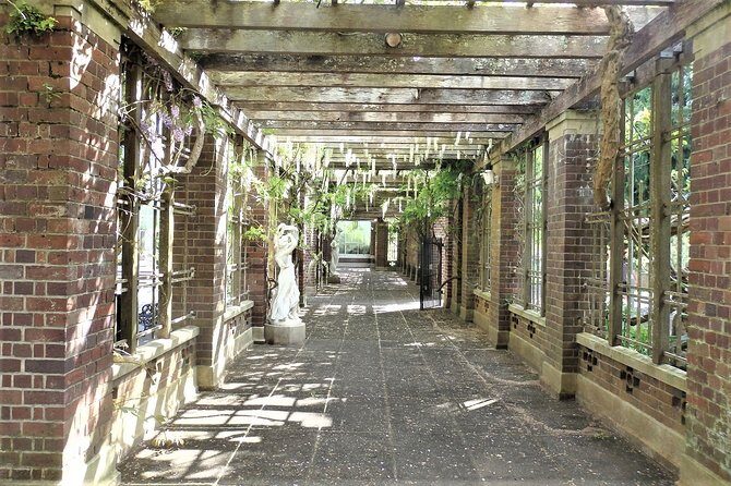 Half-Day: Small Group Auckland Scenic Tour - 4 HOURS - North Head Historic Reserve and the WWII-Era Tunnels