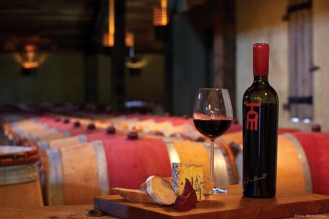 Hawke's Bay Historic Wineries Tour - Featuring NZ oldest Winery - Bluff Hill Lookout: the Napier Port-Pacific-Art Deco finale