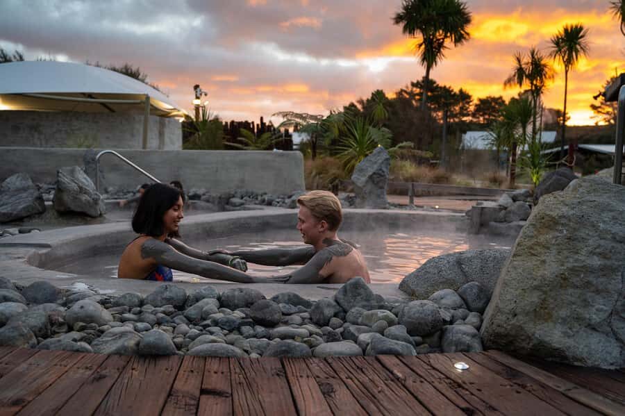 HELL'S GATE Mud Spa, Rotorua - Group Day Tour Ex Auckland - Key things to know before you go
