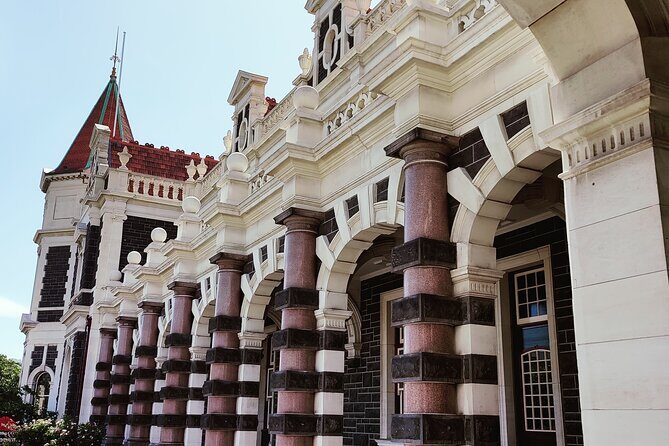 Heritage City and Larnach Castle Van tour with Historian Guide - Key points before you go